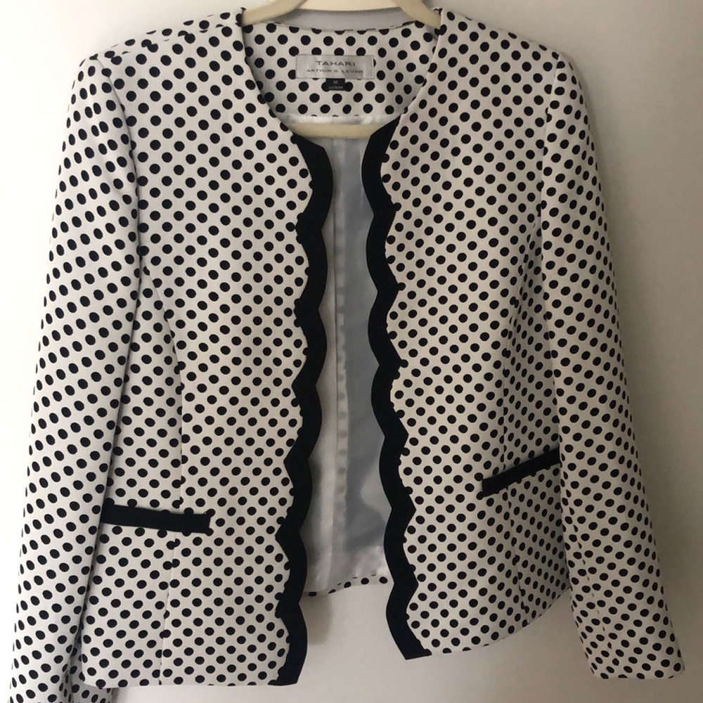 NWOT Tahari jacket.